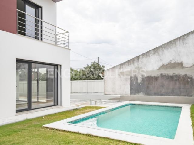 Casa venda em Vale Bem, Almada