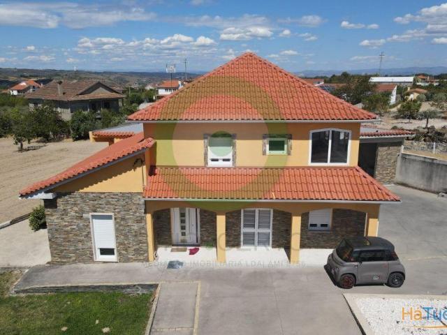 Casa venda em Argeriz, Vila Real