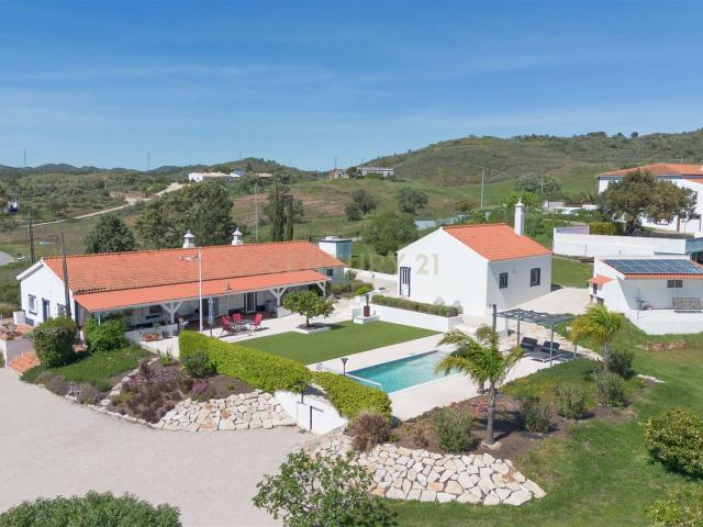 Vivenda venda em São Bartolomeu De Messines, Faro