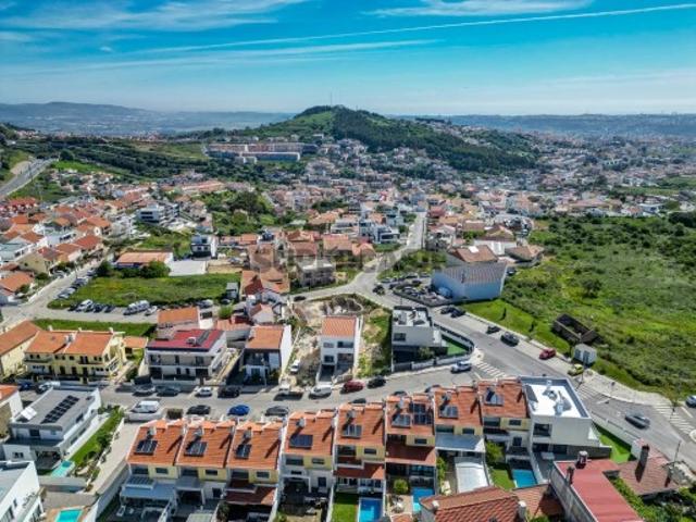 Casa venda em Bairro dos CTT, Odivelas