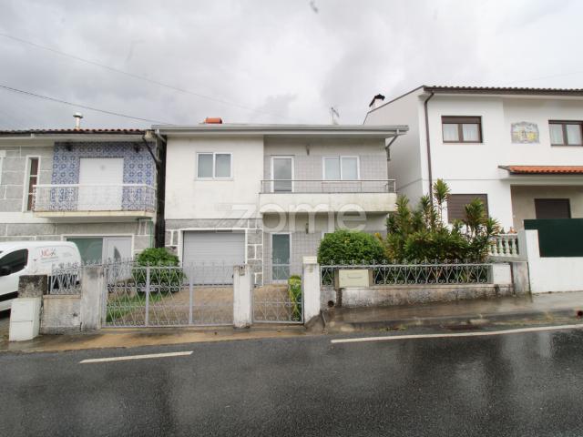 Casa venda em Silvares, Guimarães