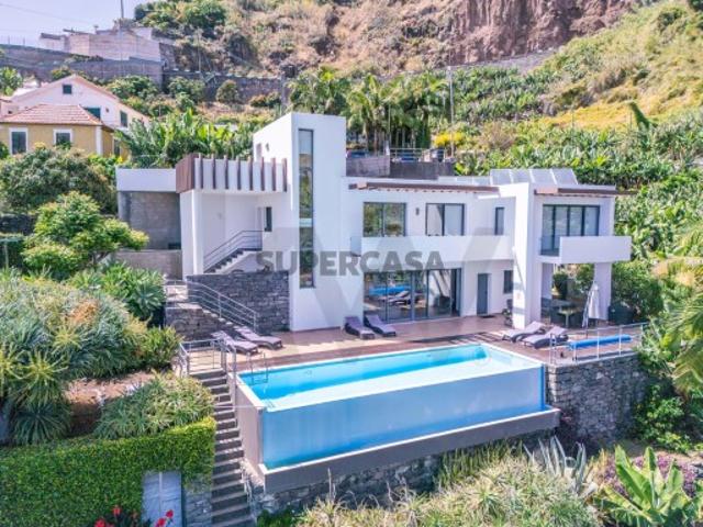 Casa venda em Ladeira e Lamaceiros, Calheta