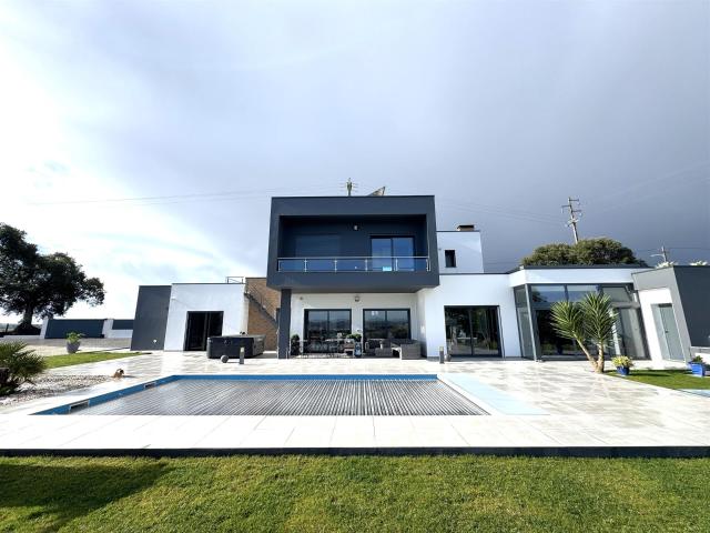 Vivenda venda em Bombarral, Leiria