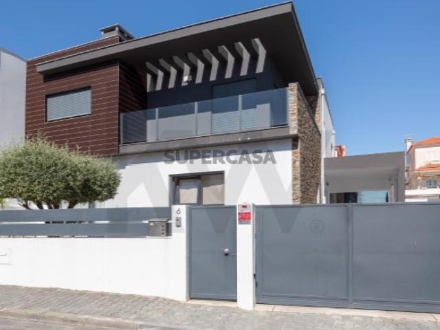 Casa venda em Seixal, Corroios