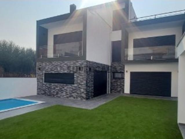 Casa venda em Odivelas, Courela