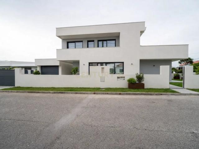 Vivenda venda em Pinhal Conde da Cunha, Seixal