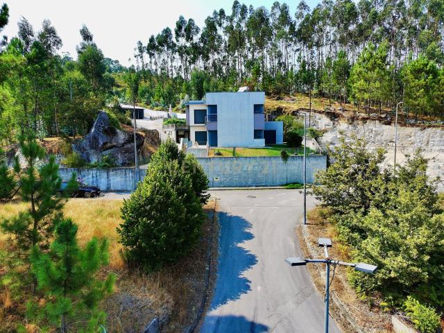 Casa venda em Póvoa De Lanhoso, Braga