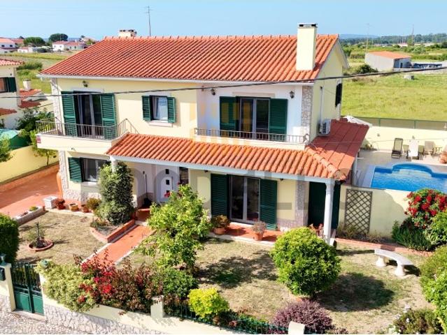 Casa venda em Reguengo da Parada, Caldas Da Rainha