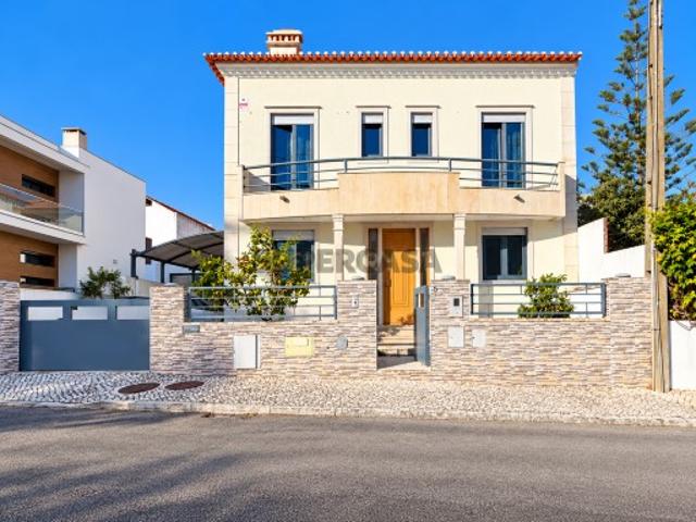 Casa venda em Portela da Azóia, Loures