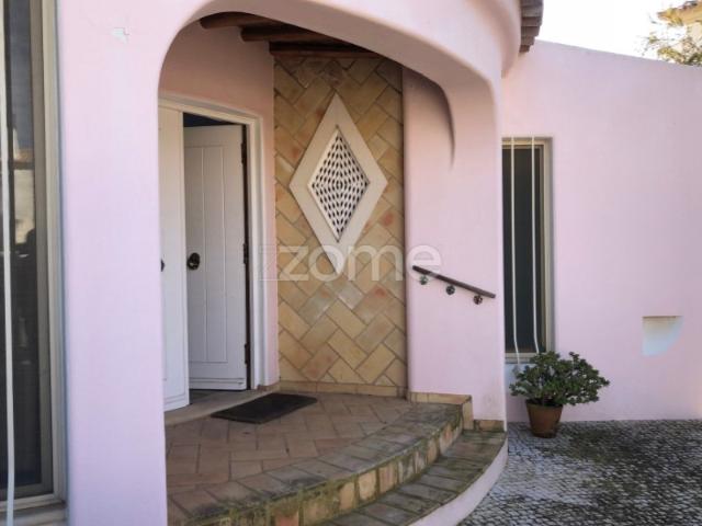 Casa venda em Albufeira e Olhos de Água, Albufeira