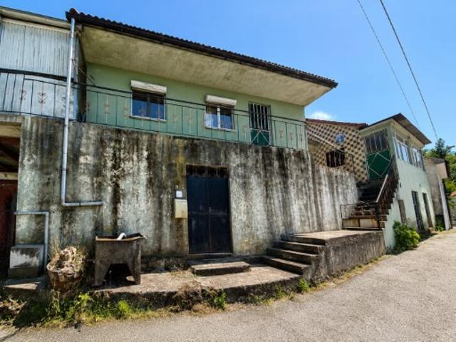Casa venda em Parada Do Bouro, Braga