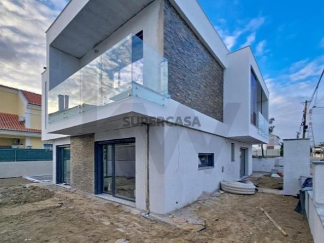Casa venda em Seixal, Corroios