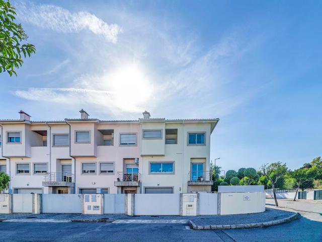 Casa venda em Palmeira, Braga