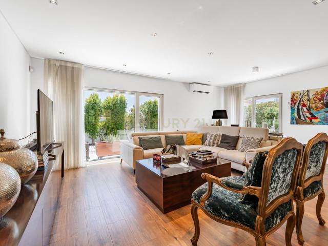 Casa venda em Almada, Setúbal