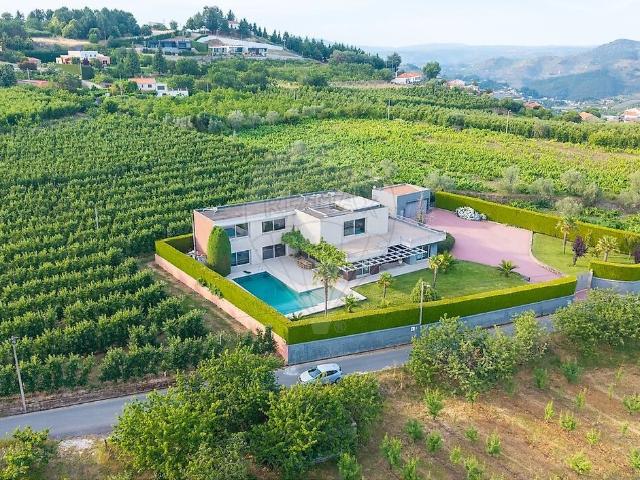 Casa venda em Britiande, Lamego