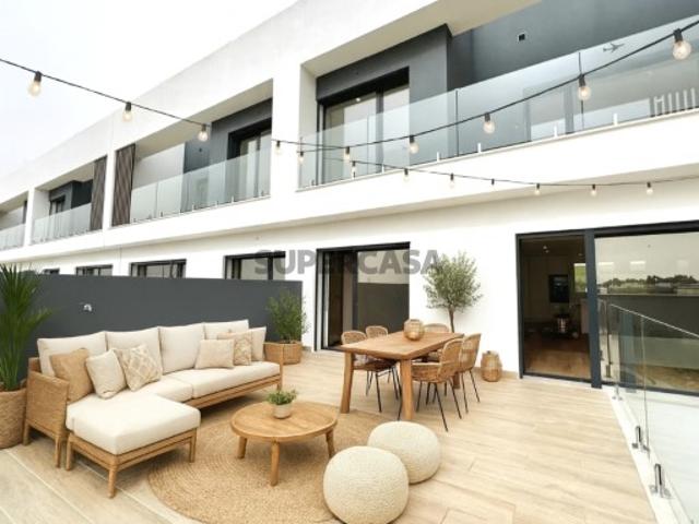Casa venda em Pêra de Cima, Almada