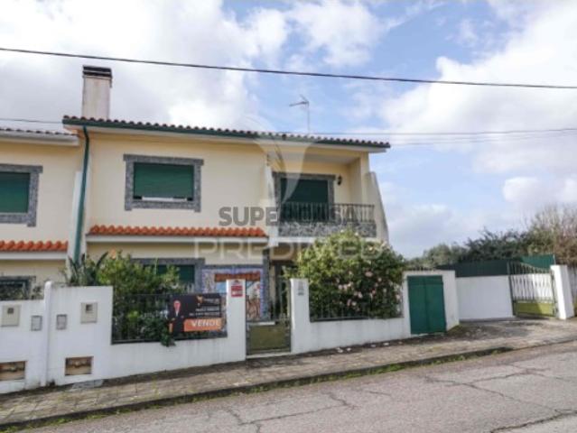 Casa venda em Casais de Revelhos, Abrantes