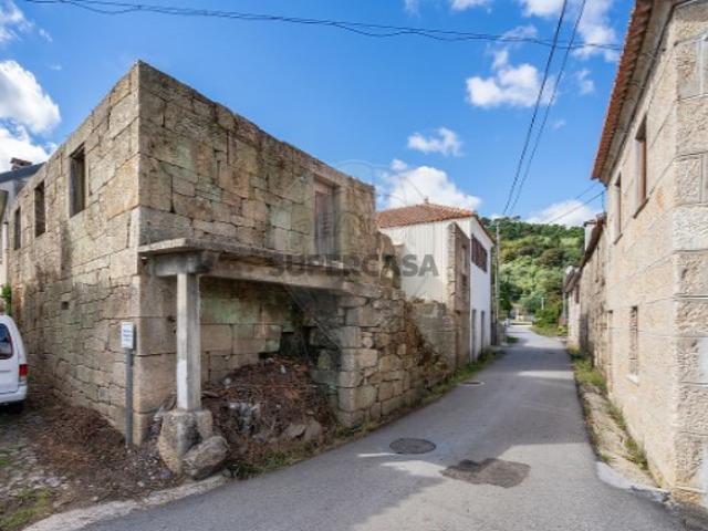 Casa venda em Minhava, Vila Real