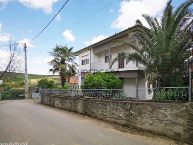 Casa venda em Argeriz, Vila Real