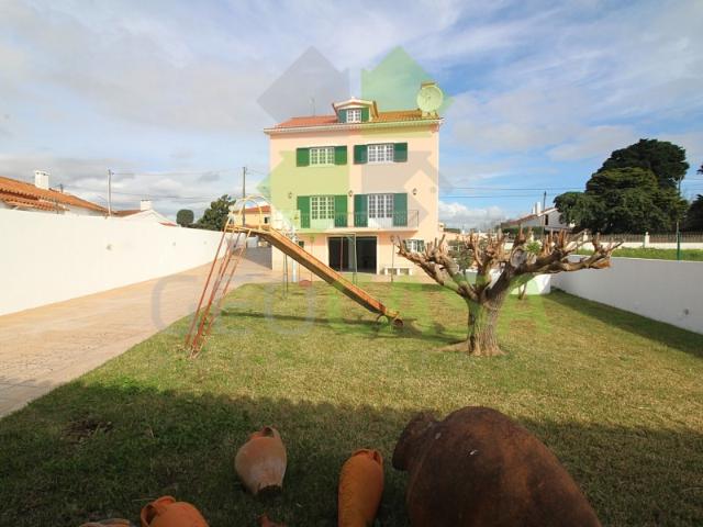Casa venda em Rio de Mouro Velho, Sintra