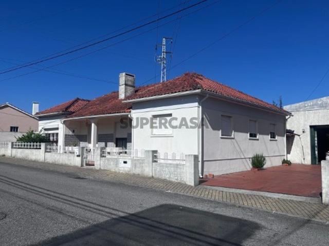 Casa venda em Albergaria-a-Velha e Valmaior, Albergaria-a-Velha