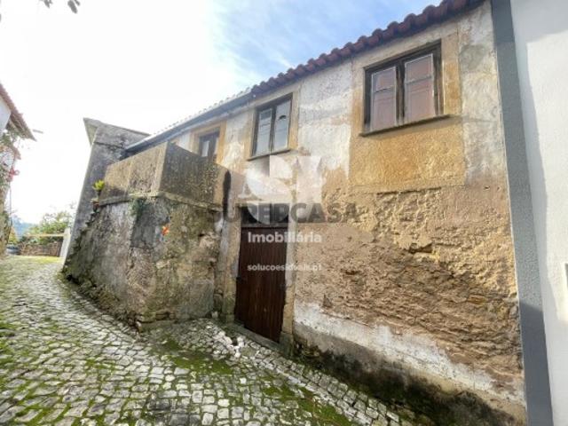 Casa venda em Coimbrã, Almalaguês