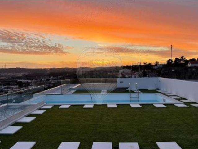 Casa venda em Amoreira, Óbidos