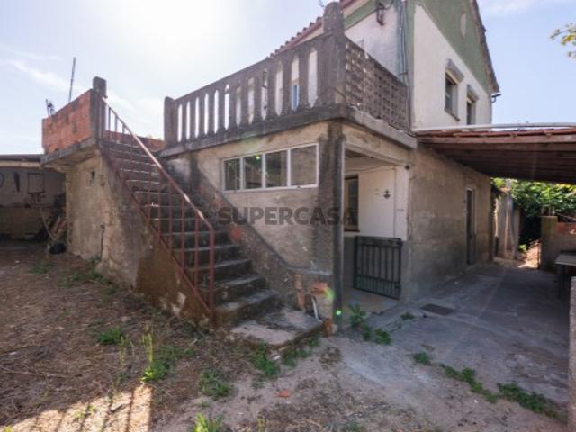 Casa venda em Coimbrã, Vil De Matos