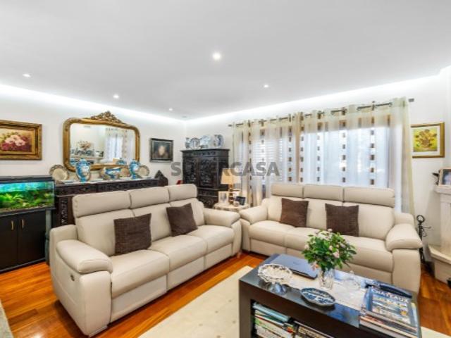 Casa venda em Arcozelo, Vila Nova de Gaia