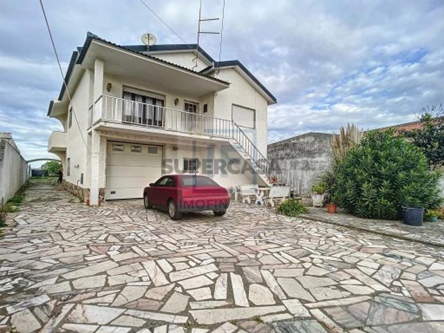 Casa venda em Bufarda, Peniche
