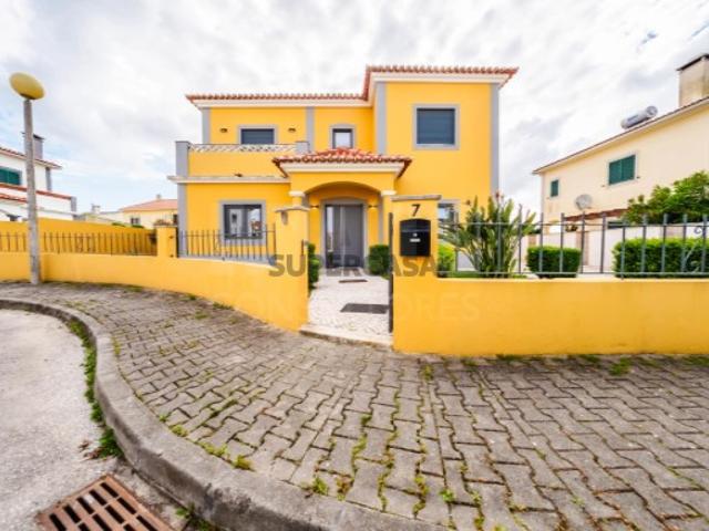 Casa venda em Bufarda, Peniche