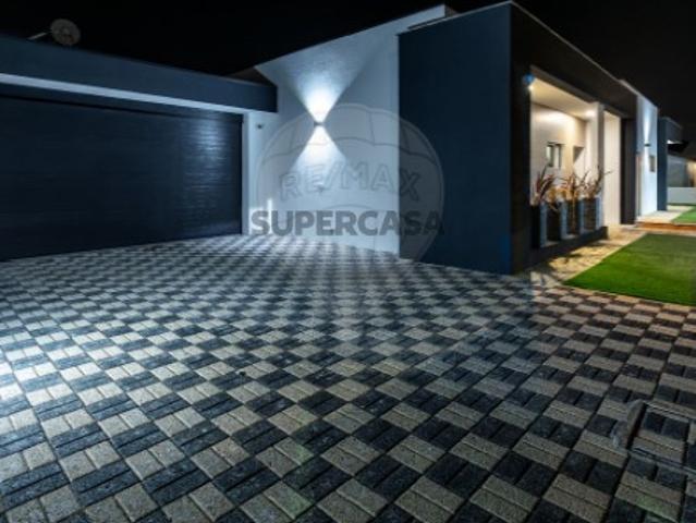 Casa venda em Azeitão (São Lourenço e São Simão), Setúbal