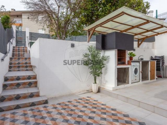 Casa venda em Ribeira Acima, Oeiras