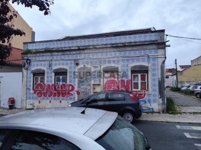Casa venda em Bairro Ferroviário, Barreiro