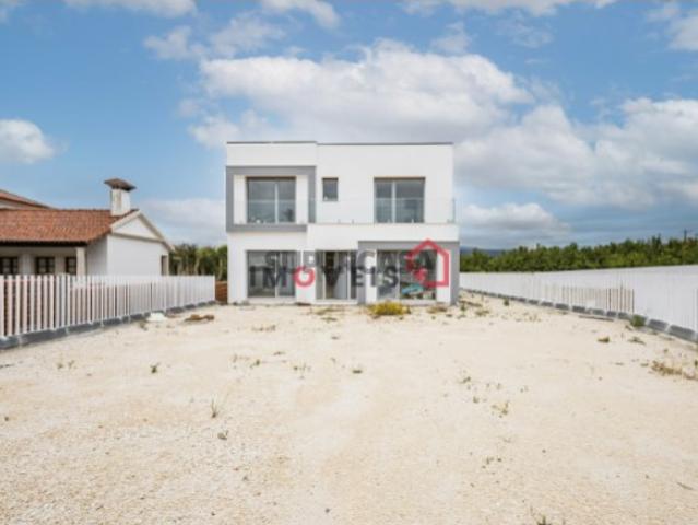Casa venda em Batalha, Leiria