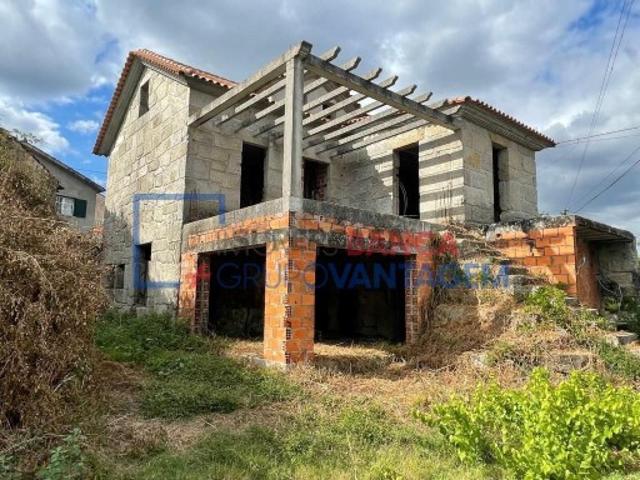 Casa venda em Carregal Do Sal, Viseu