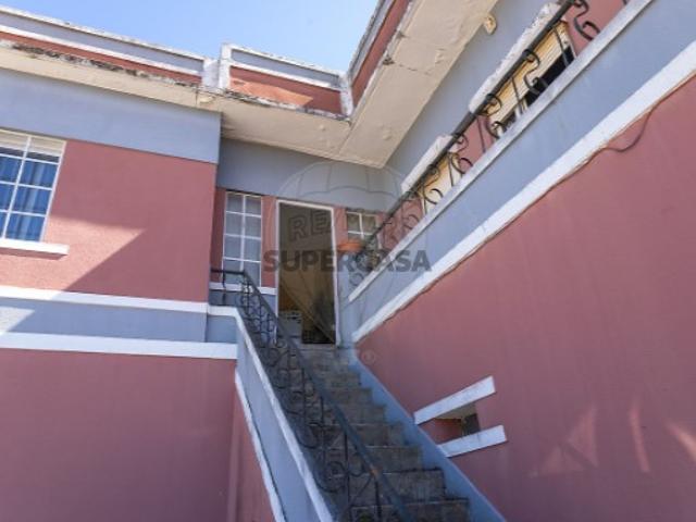 Casa venda em Cadaval, Pêro Moniz