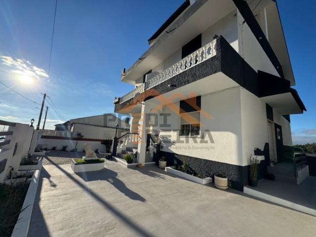 Casa venda em Bairro dos CTT, Odivelas