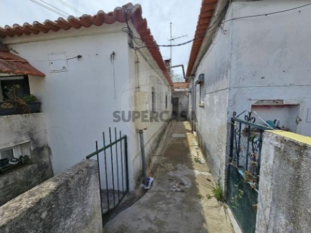 Casa venda em Alcaniça, Almada