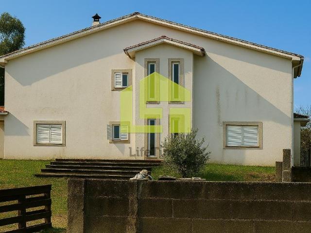 Casa venda em Braços de Cá, Castro Daire