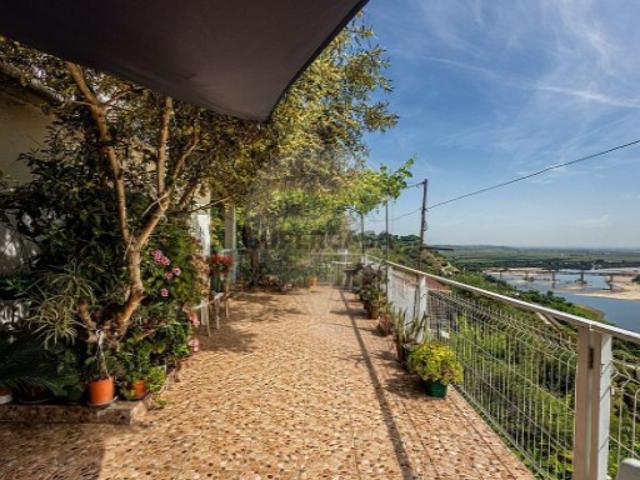 Casa venda em Alfange, Santarém