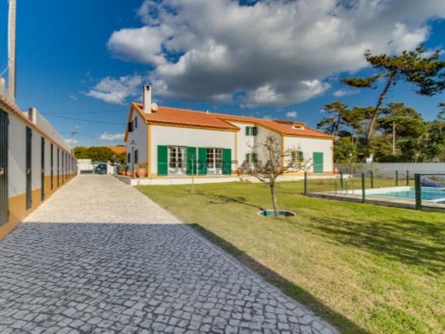 Casa venda em Praia das Maçãs, Sintra