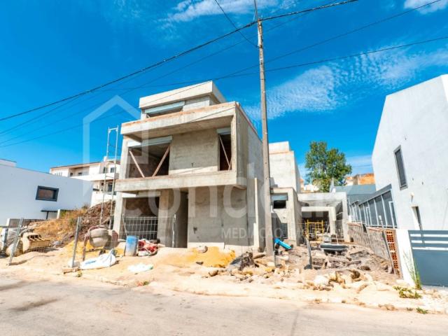 Vivenda venda em Bairro dos Quatro, Odivelas