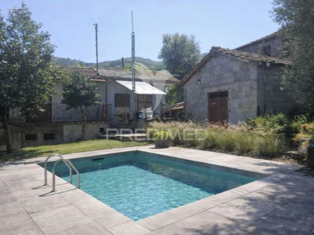 Casa venda em Parada Do Bouro, Braga