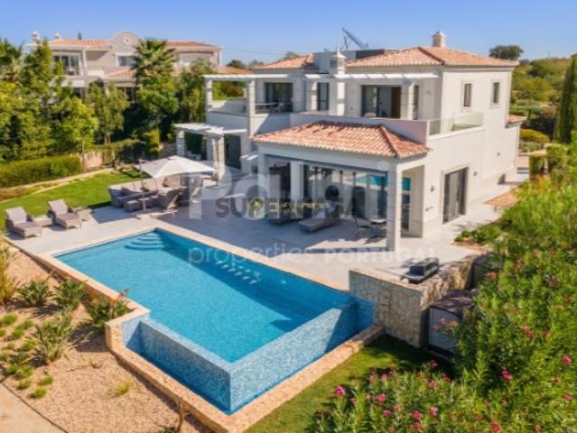 Casa venda em Estômbar, Faro