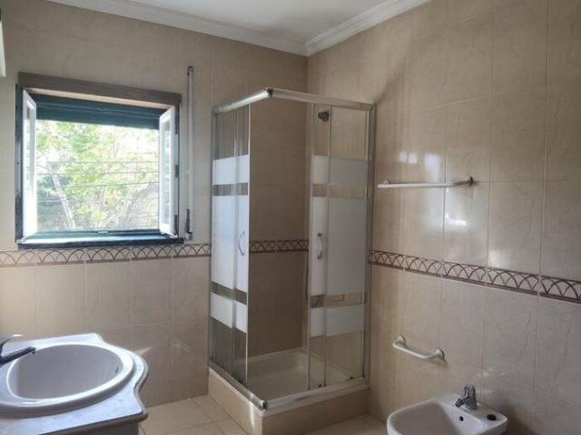 Casa alugar em Caldas Da Rainha, Leiria