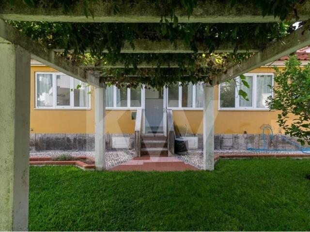 Vivenda venda em Oeiras, Lisboa