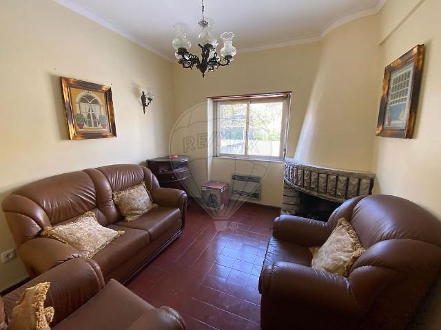 Casa alugar em Santiago Dos Velhos, Lisboa