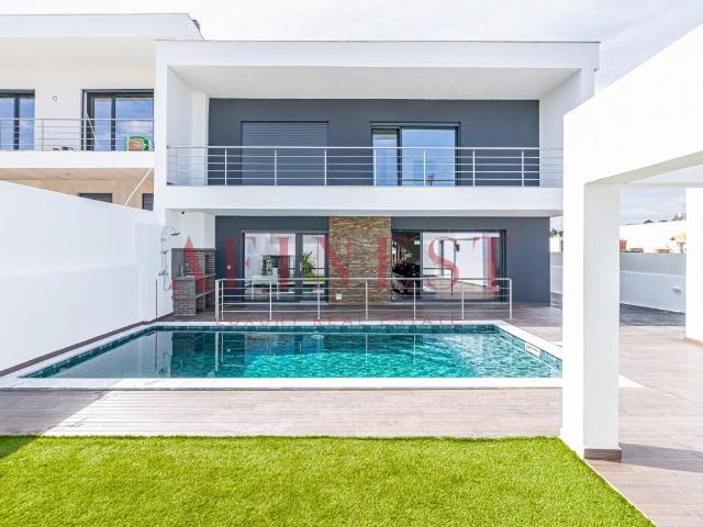 Vivenda venda em Seixal, Corroios