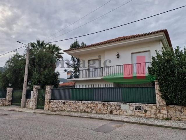 Casa venda em Alcanena, Santarém